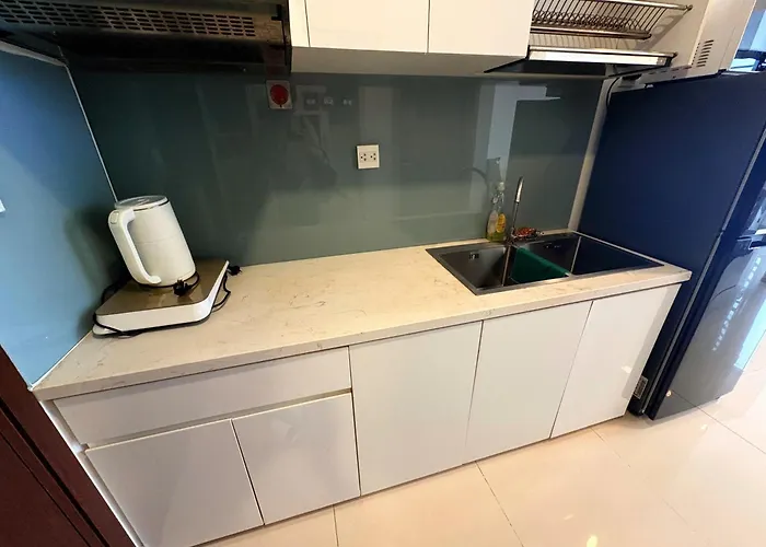 Service Apartment By Me In River Gate Building